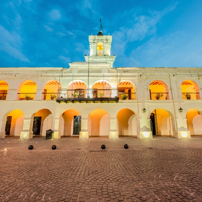 Salta con Alquiler de Auto / Feriado de Octubre