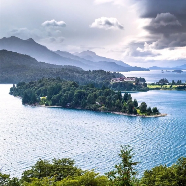 SENTI BARILOCHE PROMO FERIADO
